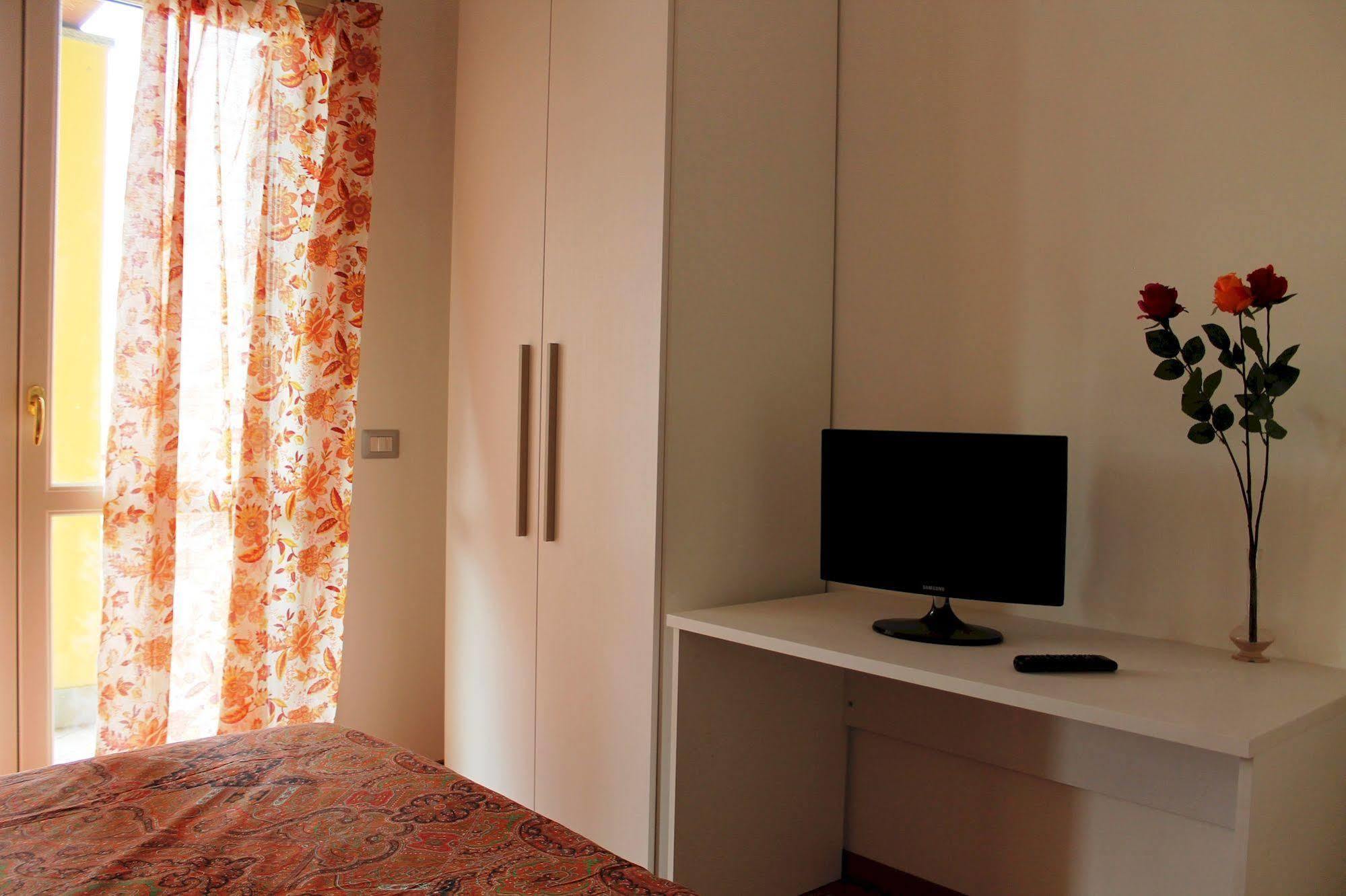 B&B Villa Milano By Rhospitality It Cornaredo Exterior photo